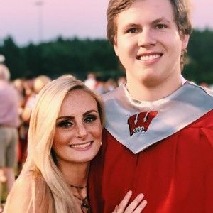 Meet your Posher, Savannah